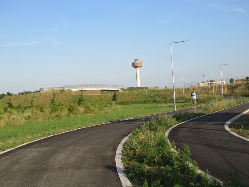 LEADER LIGHT - Cicleway with flyover on A4 Highway – Pero 11